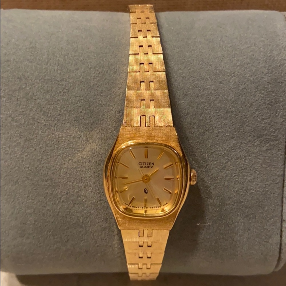 Gold citizen watch